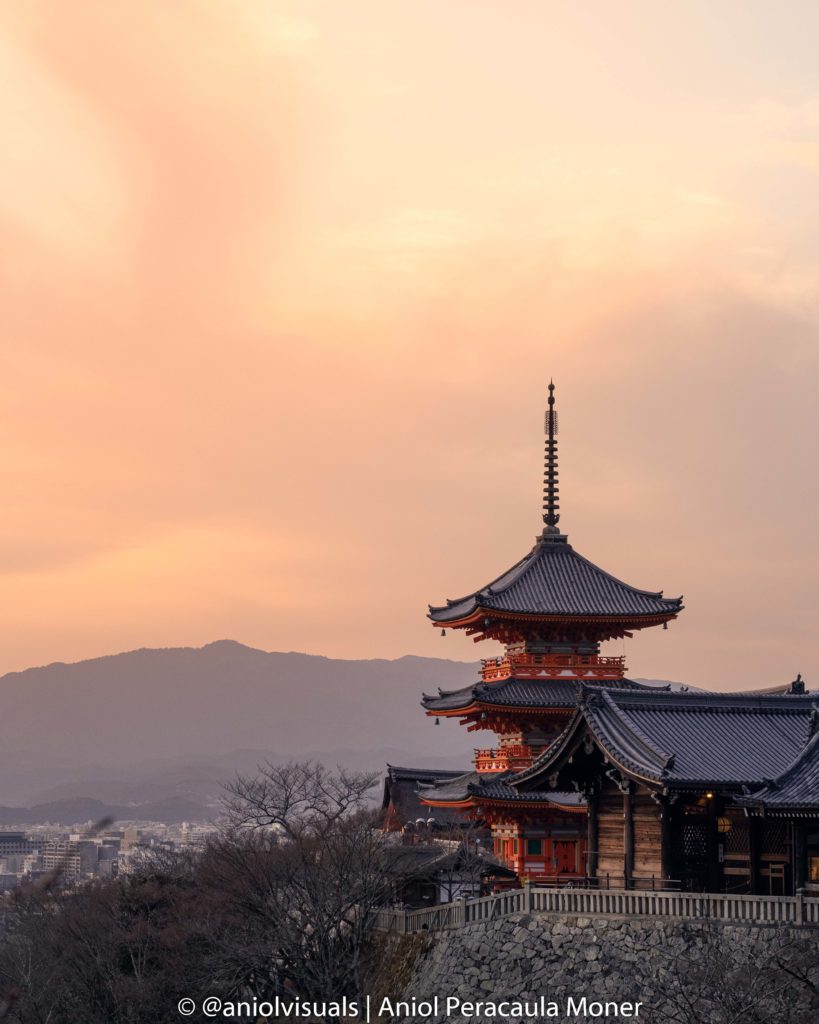 kyomizu-dera kyoto spot by aniolvisuals