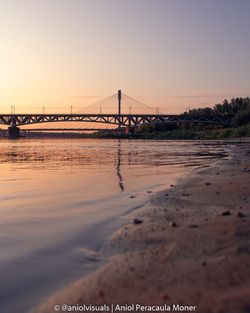 Warsaw Poland photography guide by aniolvisuals. Warsaw photography Vistula Bridges