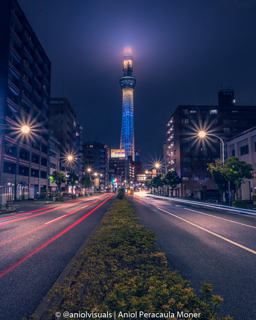 light trails photography tokyo by aniolvisuals