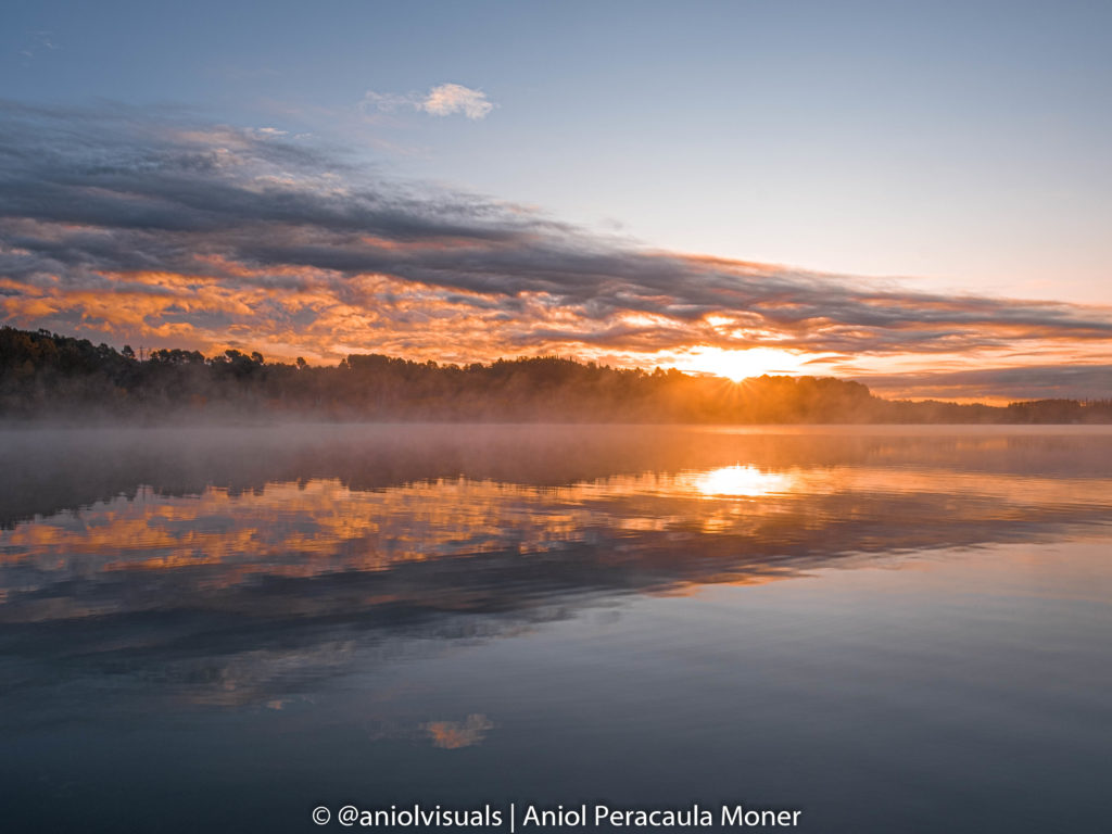 Sunrise photography banyoles lake