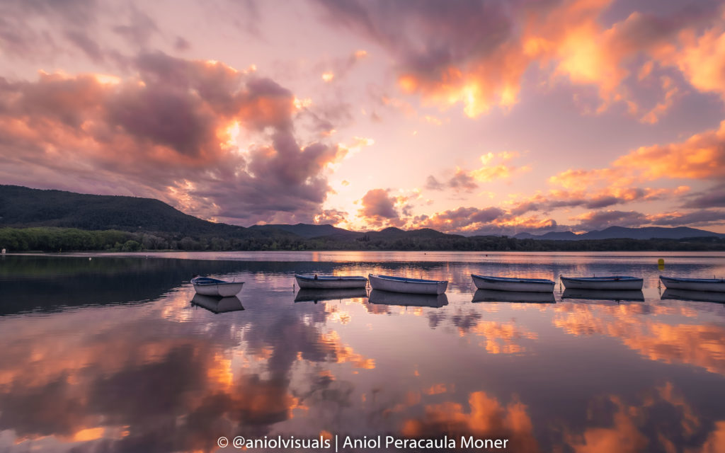 sunset banyoles lake photography