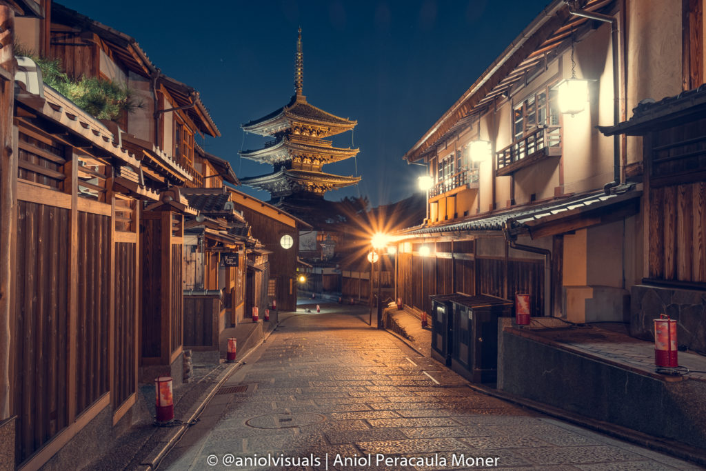 Yasaka pagoda street japan best photography spots