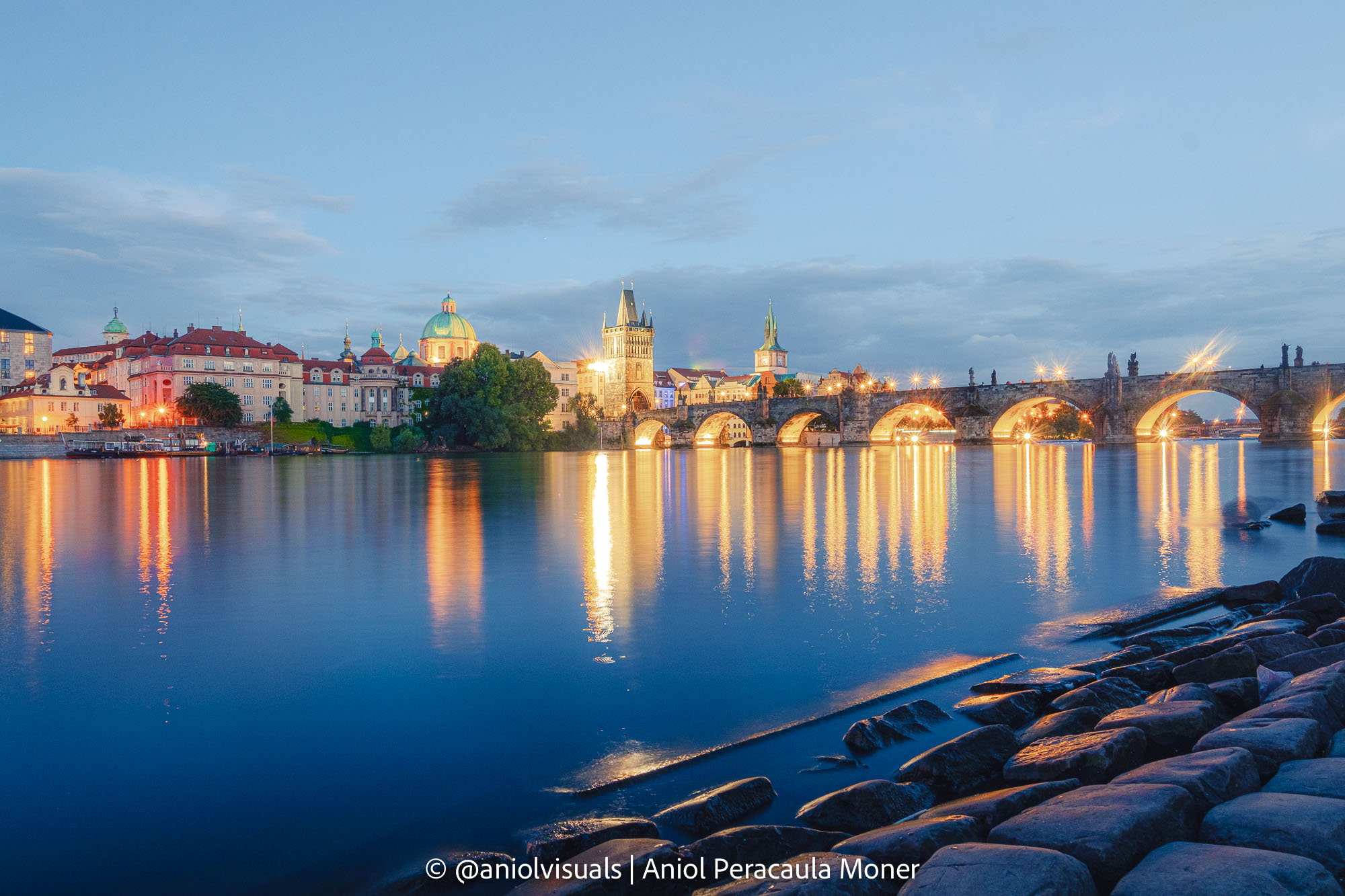 Prague 's best night photography spots: a complete guide