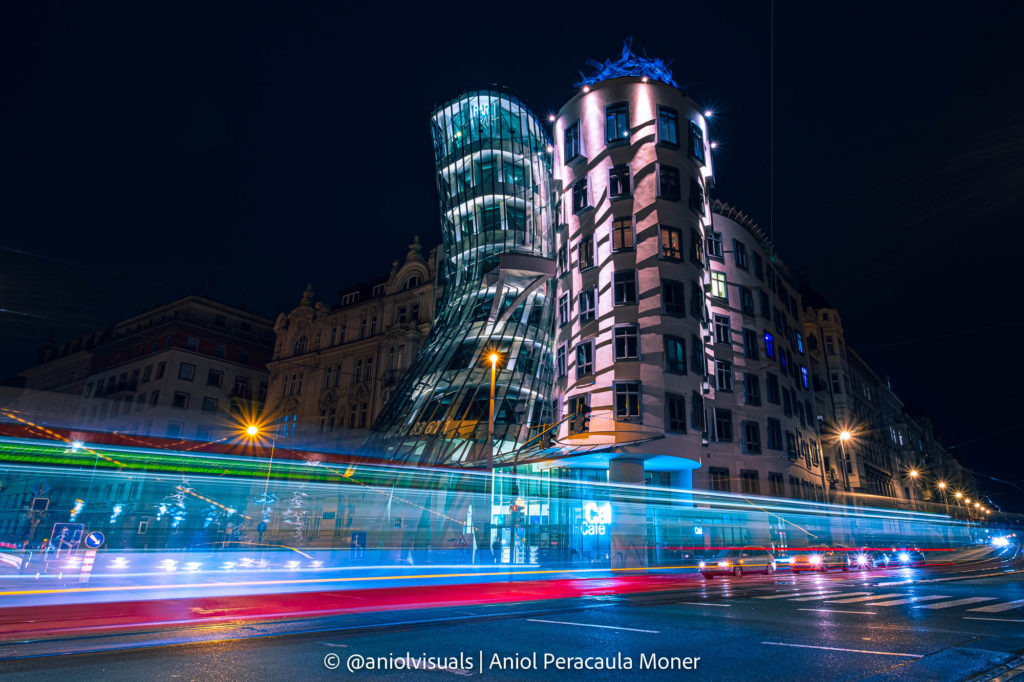 dancing house night photography