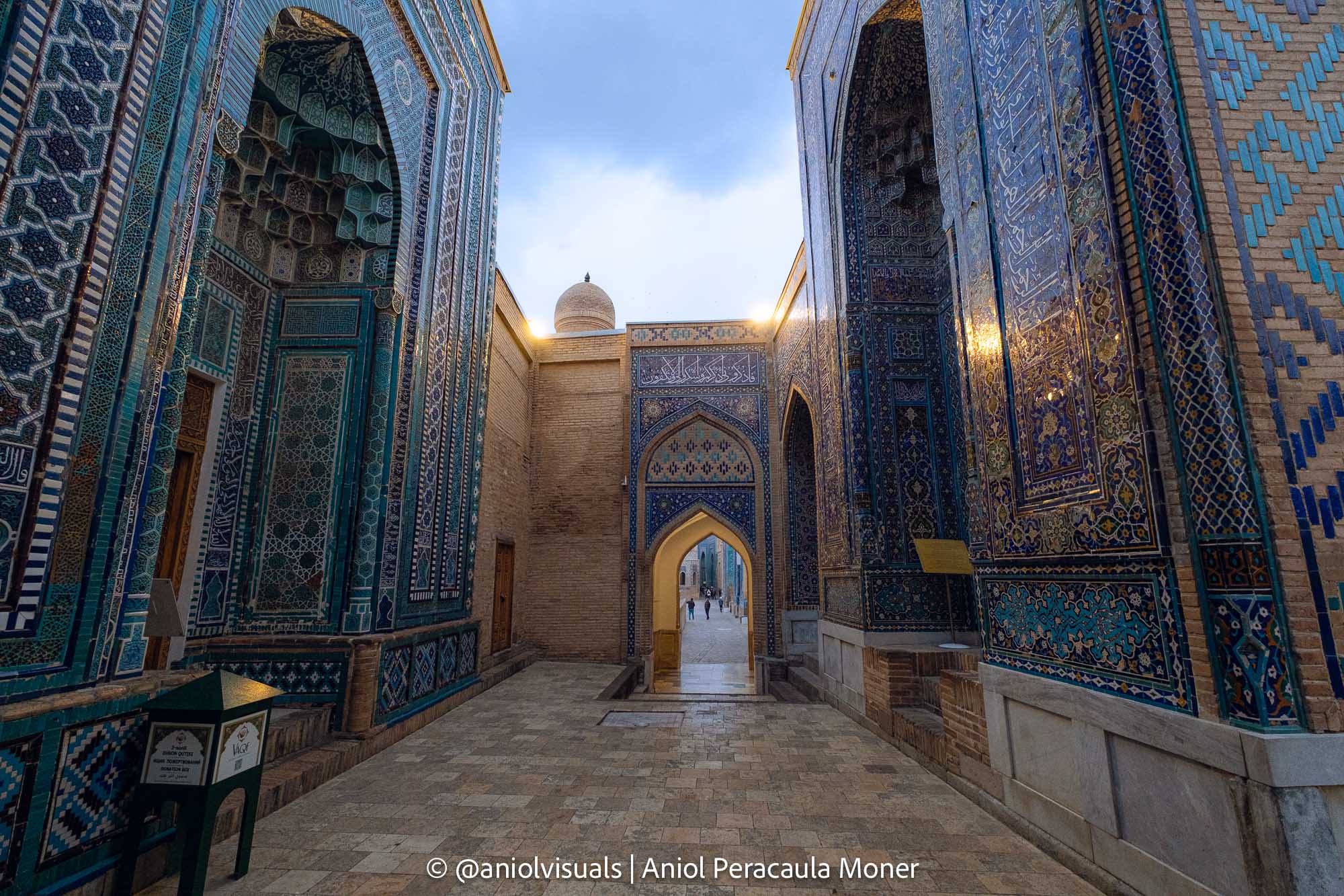 Shah-i-Zinda photography Samarkand